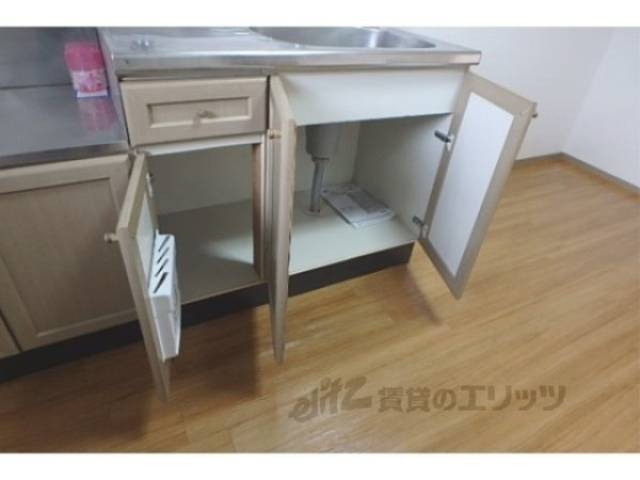 キッチン　収納