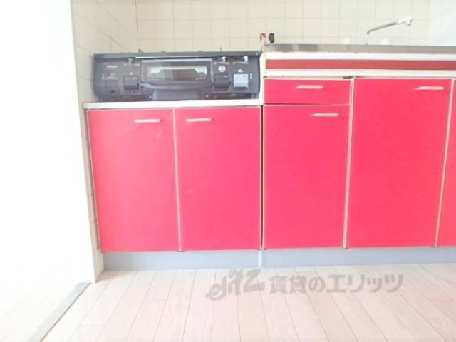 キッチン　収納