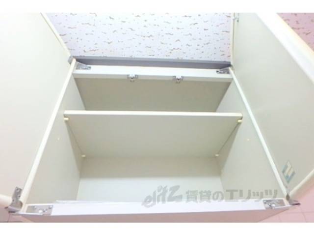 キッチン　収納