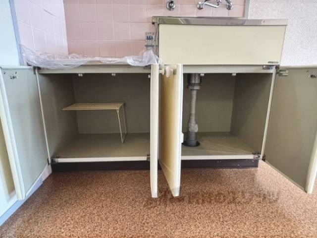 キッチン　下部収納