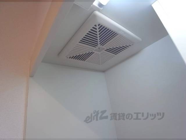 キッチン　換気扇
