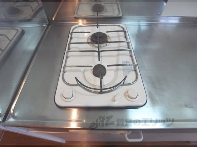 キッチン　2口コンロ