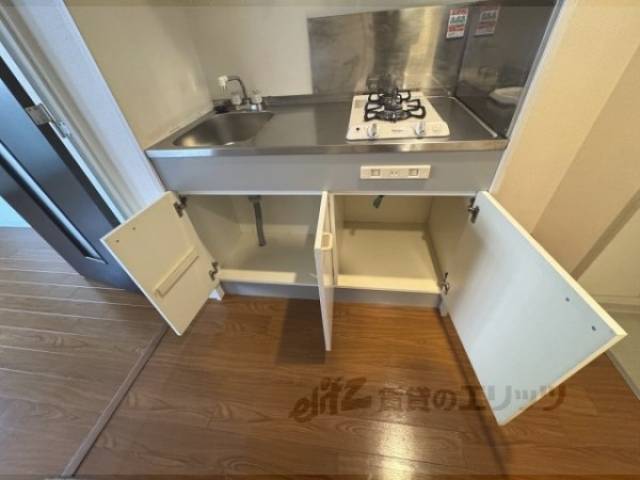 キッチン　下部収納