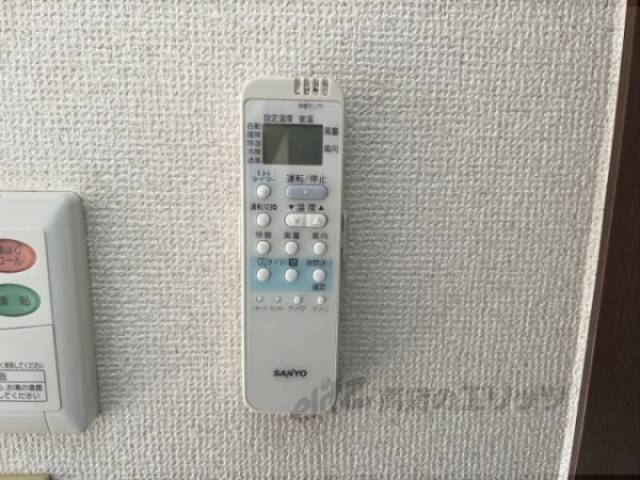 エアコンリモコン