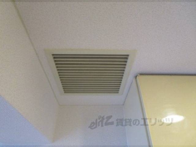 キッチン　換気扇