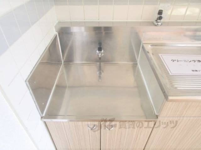 キッチン　コンロ置き場