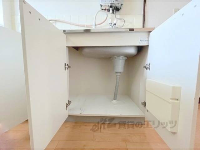 キッチン　下部収納