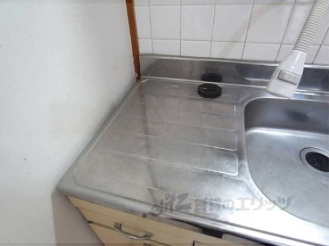 キッチン　コンロ置き場