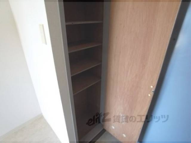 下駄箱　靴がたくさんしまえます