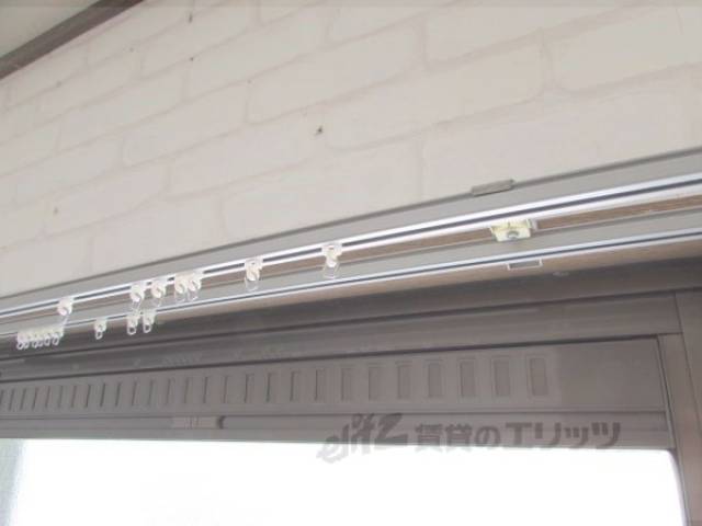 カーテンレール