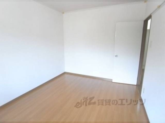 洋室　明るいお部屋です