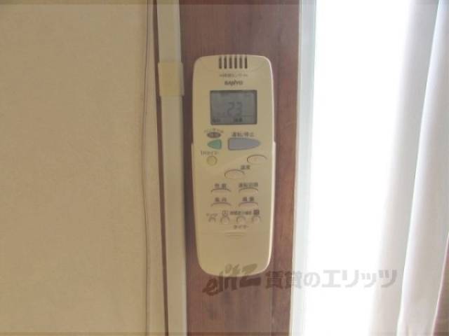 エアコンリモコン