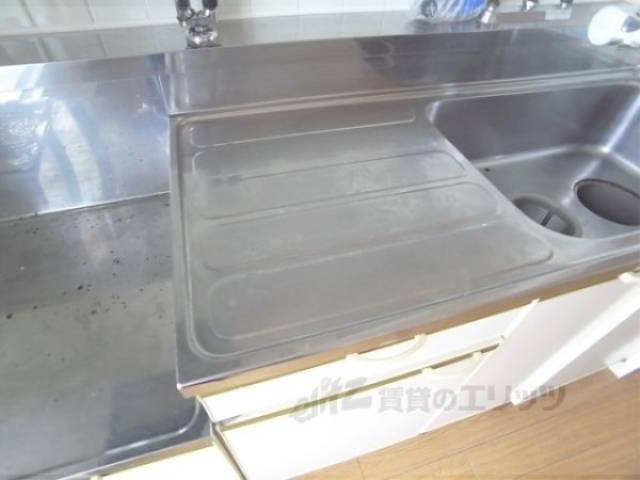 キッチン　調理スペースしっかりあります