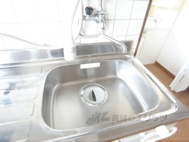 キッチン　シンク大きめです