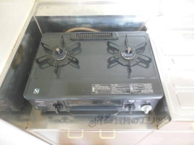 キッチン　２口コンロ