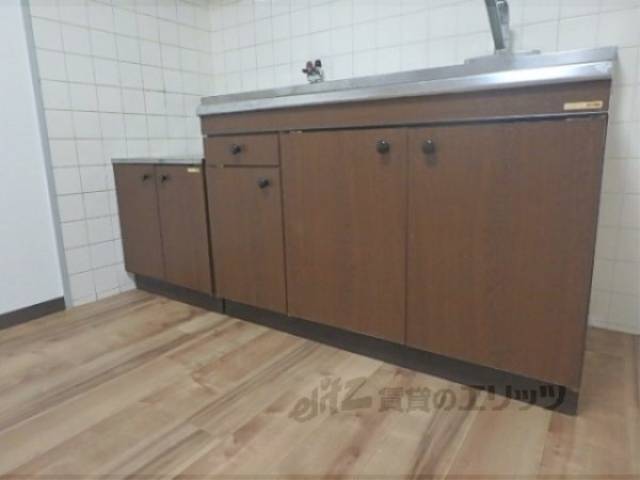 キッチン　下部収納