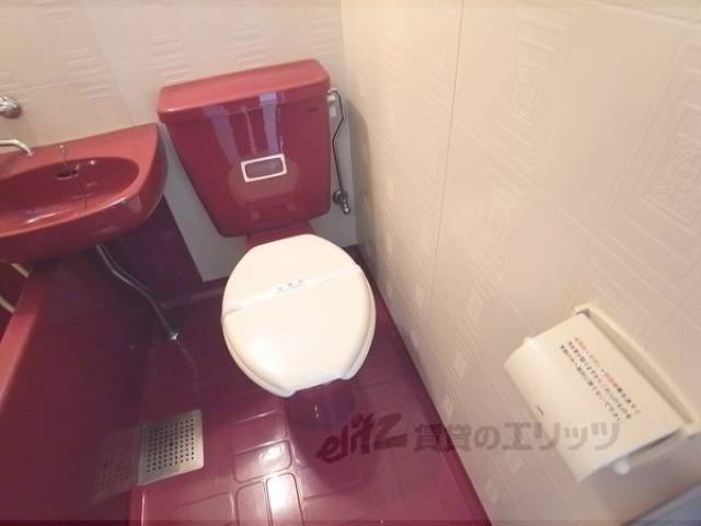 ユニットバス　トイレ