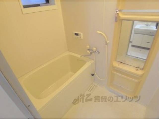 風呂　とても広いです。