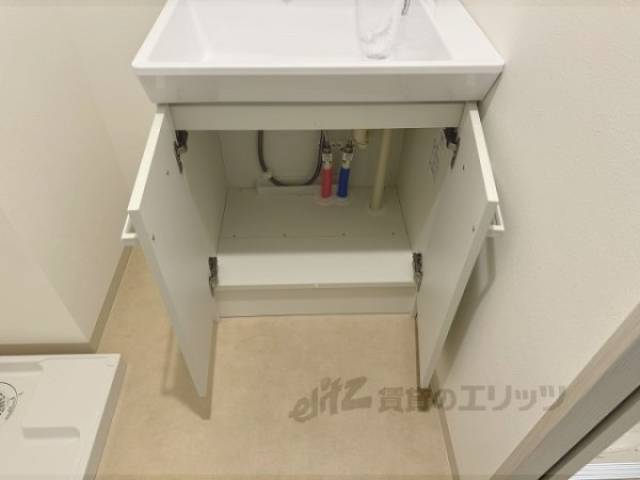 洗面所　収納