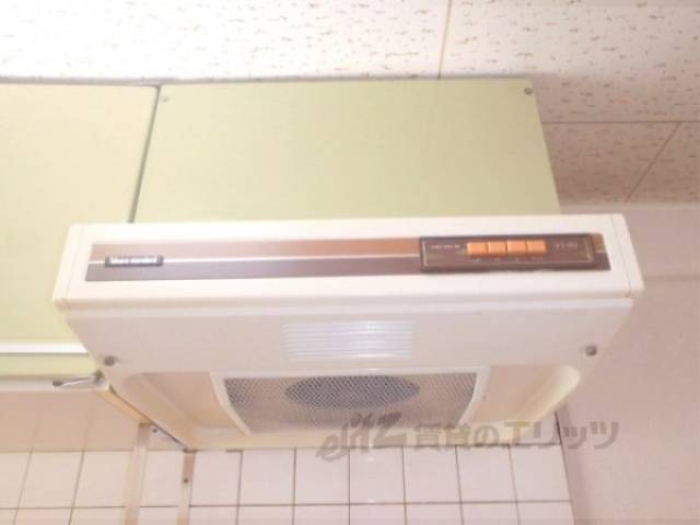 キッチン　換気扇