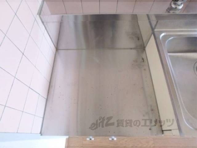 キッチン　コンロ置き場