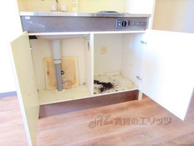 キッチン　キッチン下部収納