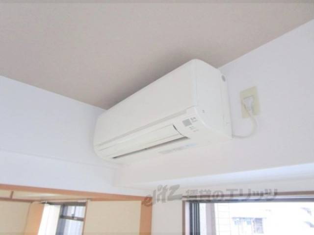 エアコン　リビングエアコン