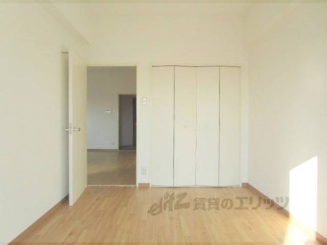 洋室　洋室5.2帖