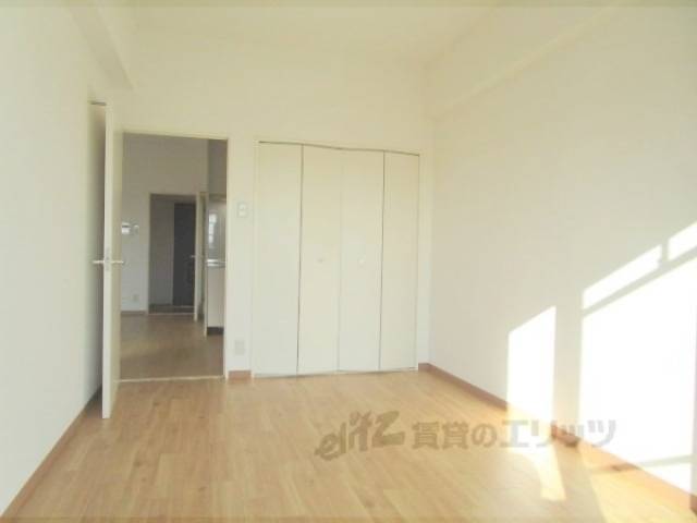 洋室　洋室5.2帖