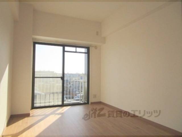 洋室　洋室5.2帖