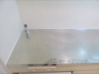 キッチン　2口コンロ置けます・