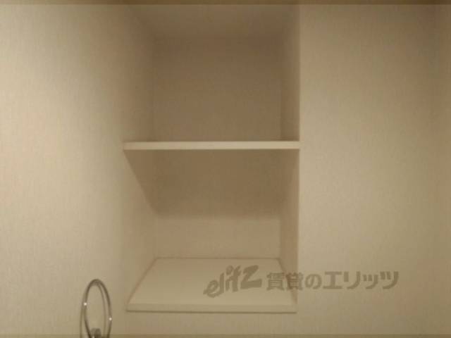 トイレ棚