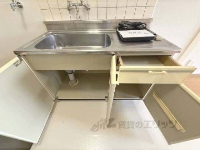 キッチン　下段収納