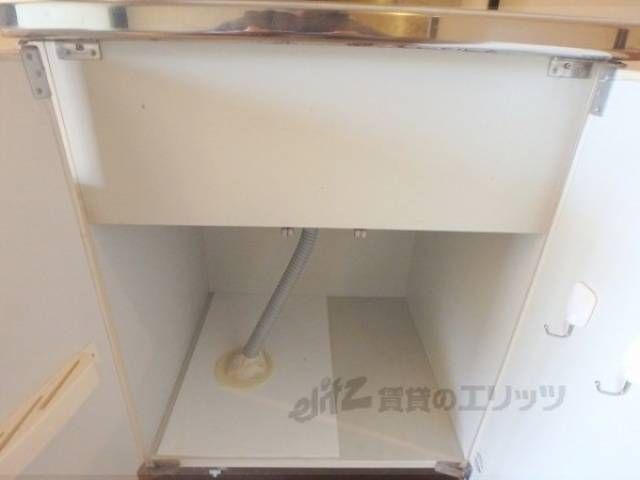 キッチン　下部収納