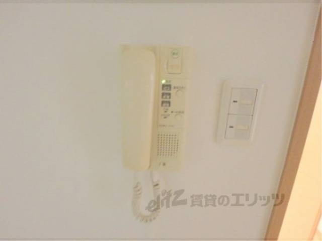 インターホン