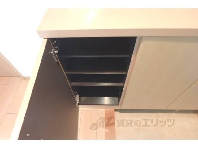 下駄箱　エアコン