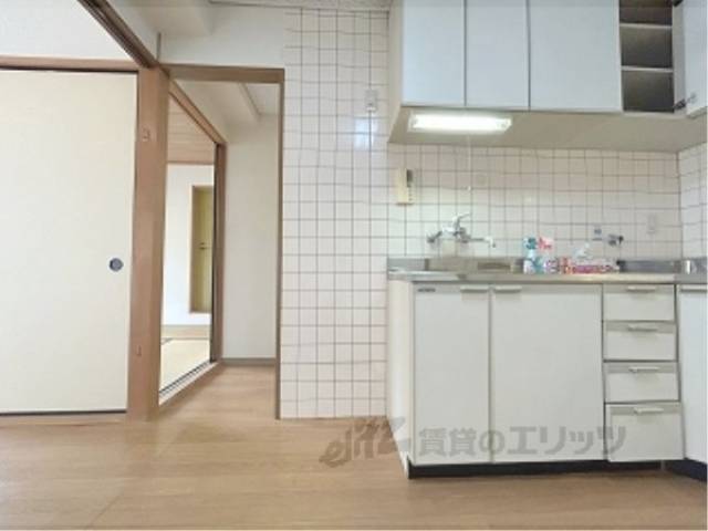 冷蔵庫置場