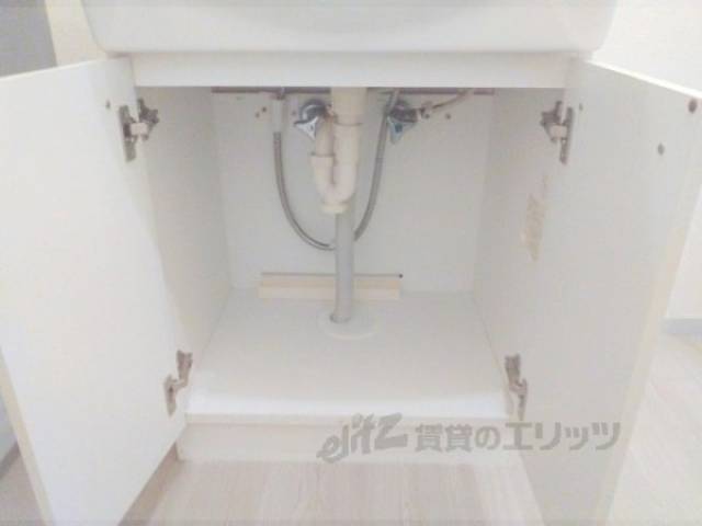 洗面所　収納下部
