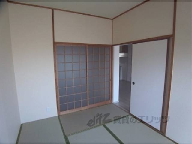 和室　ベランダ側