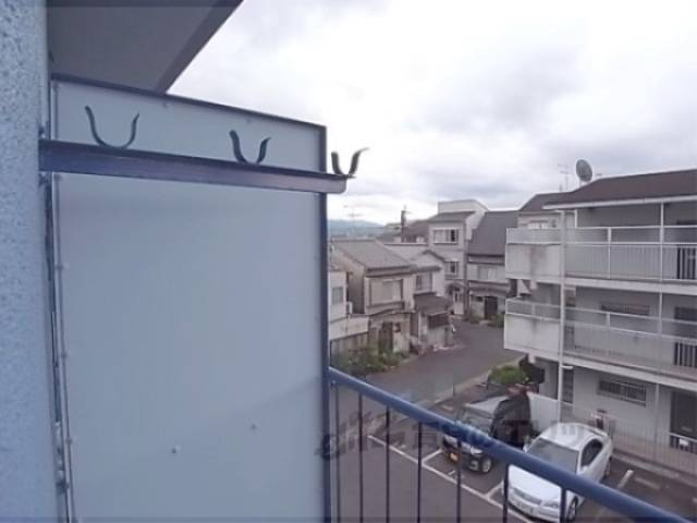 ベランダ　物干し