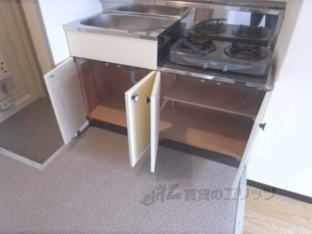 キッチン　下部収納