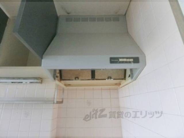 キッチン　換気扇