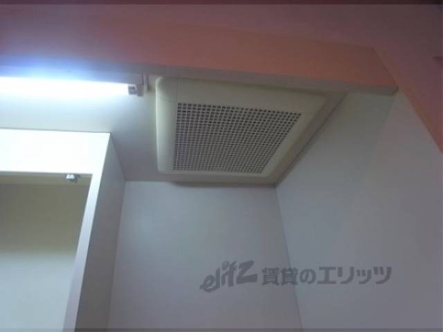 キッチン　換気扇
