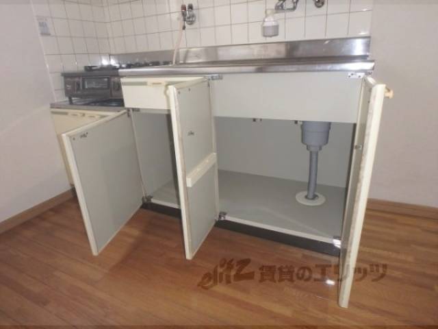 キッチン　キッチン収納