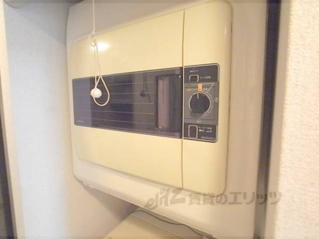 乾燥機　まさかの乾燥機までついています