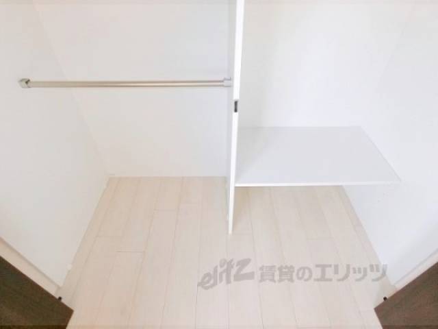 収納　6帖洋室