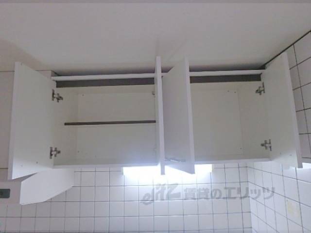 キッチン　収納