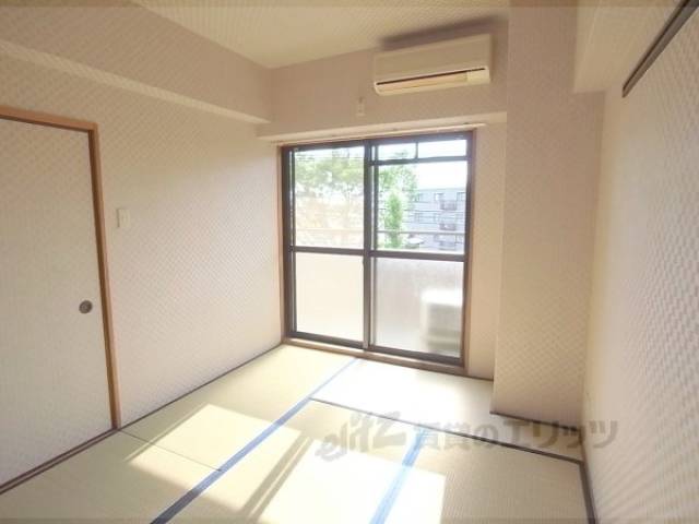 和室　エアコン