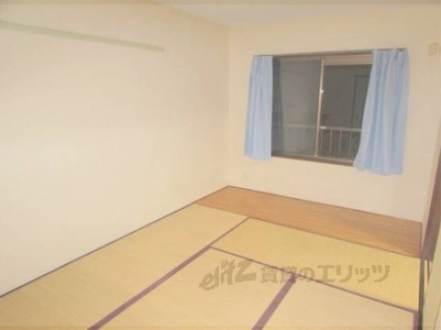 和室　綺麗な畳です。