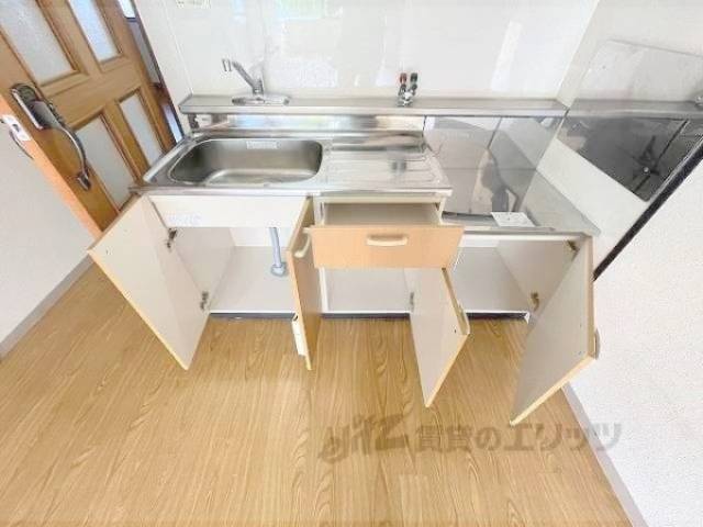 キッチン　下部収納